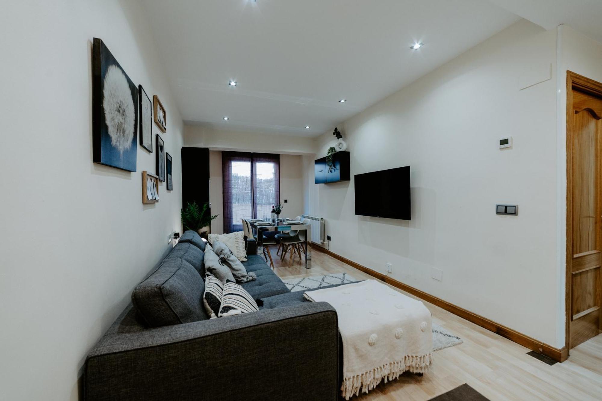 Colon 28 Apartment Logrono Exterior photo